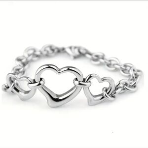 Stainless Steel Love Heart Pendant Necklace And Bracelet Set Sexy Cute Jewelry